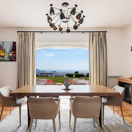 Magnifique Avec Vue Panoramique Сasa de vacaciones